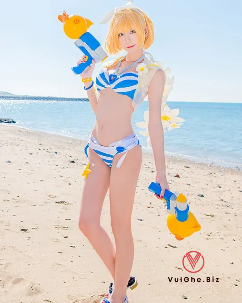 Ảnh cosplay liên quân tiệc bãi biển mặc bikini vú to ngọt nước 