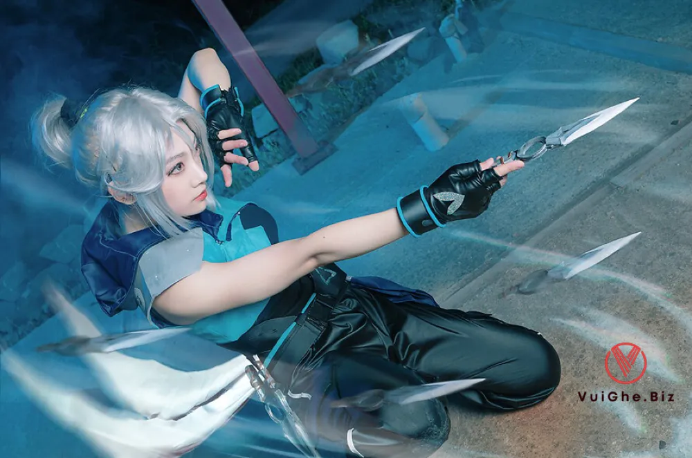 Ảnh cosplay jett valorant phi tiêu cực chiến 