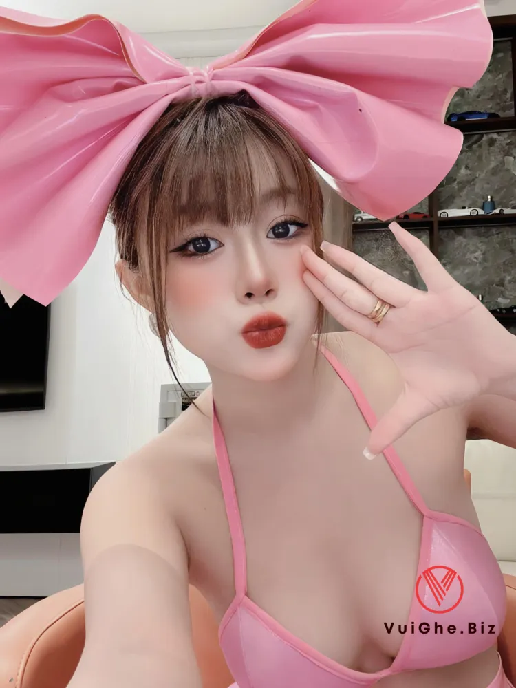 Ảnh Sexy quỳnh nga vú siêu bực khiến nhiều anh em thèm 