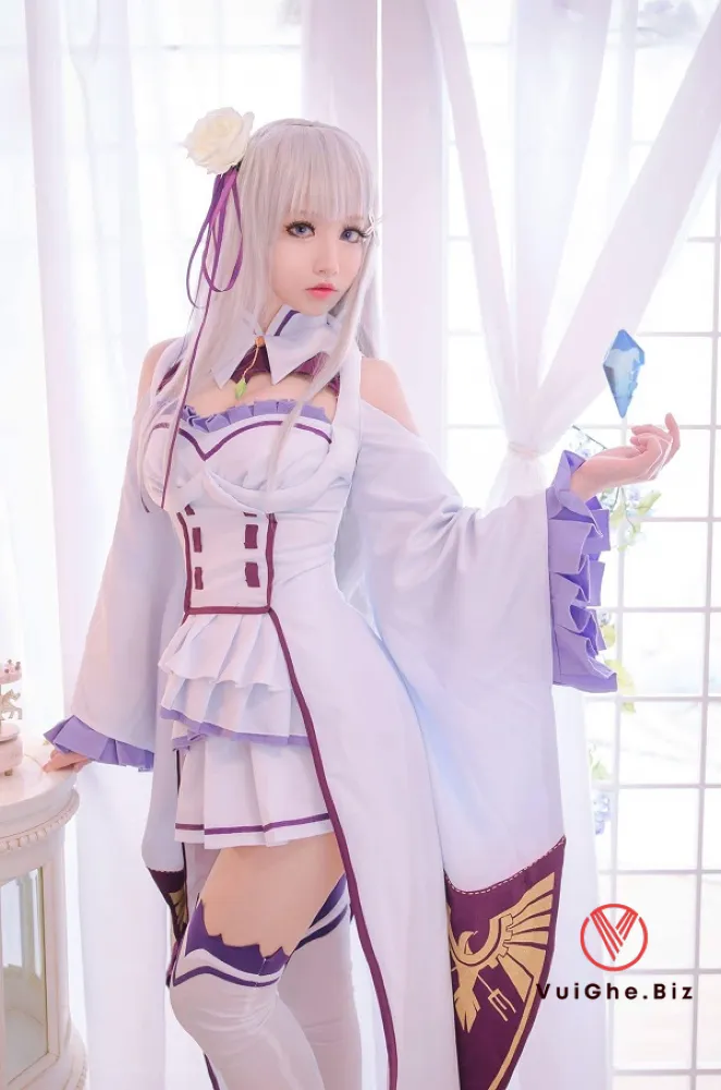 Ảnh gái xinh cosplay thủ dâm đáng yêu quyến rũ